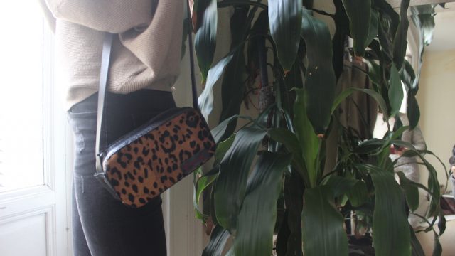 Bolso negro leopardo