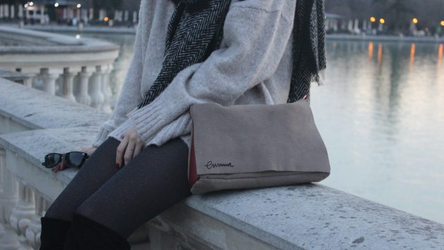 Bolso gris